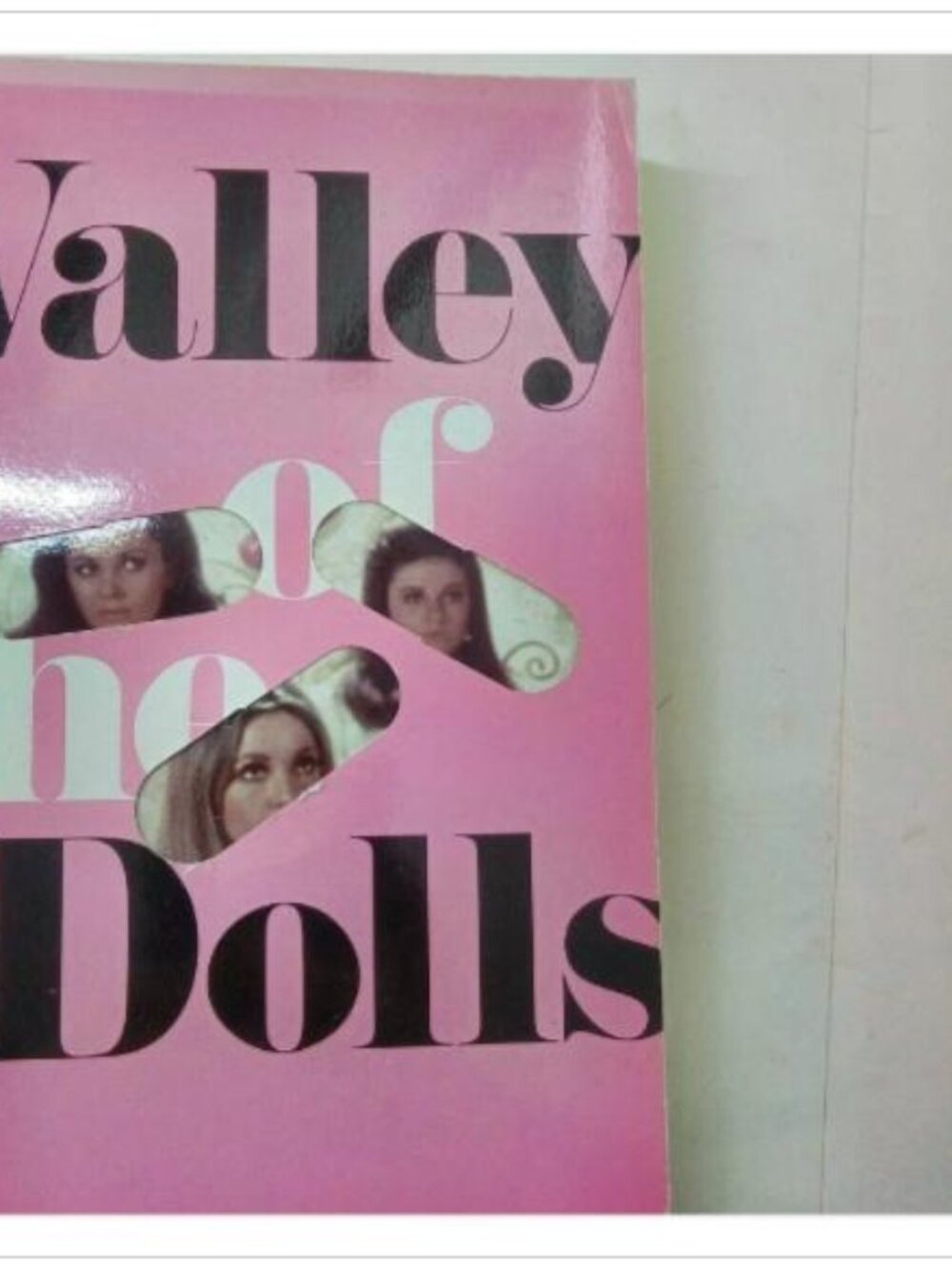 Valley of the Dolls Classic Fiction Novel Grove Press 1997 PB